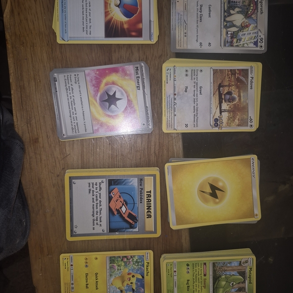 Pokemon Trading Card Set - Multicolor - Picture 3 of 17